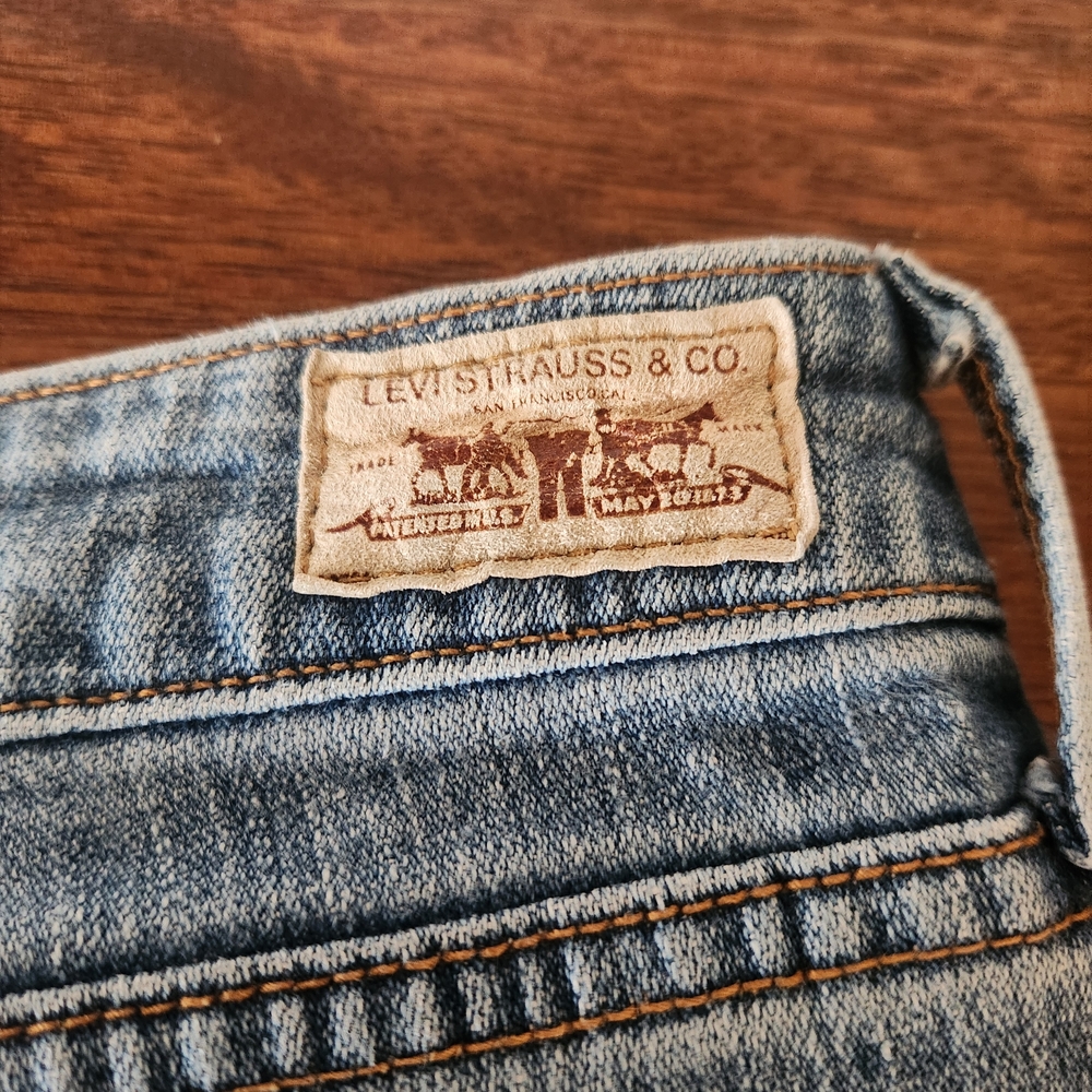 Levi's Women's 545 Low Boot Cut Denim Jeans Size 16M - Picture 5 of 5